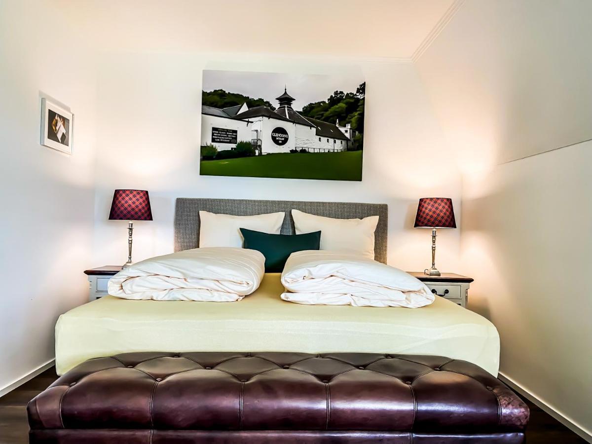 Trompeterschloessle Hotel & Residence Taegerwilen Ngoại thất bức ảnh