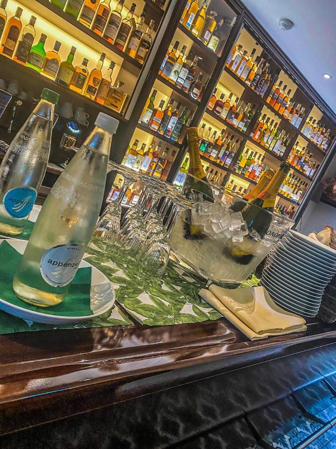 Trompeterschloessle Hotel & Residence Taegerwilen Ngoại thất bức ảnh